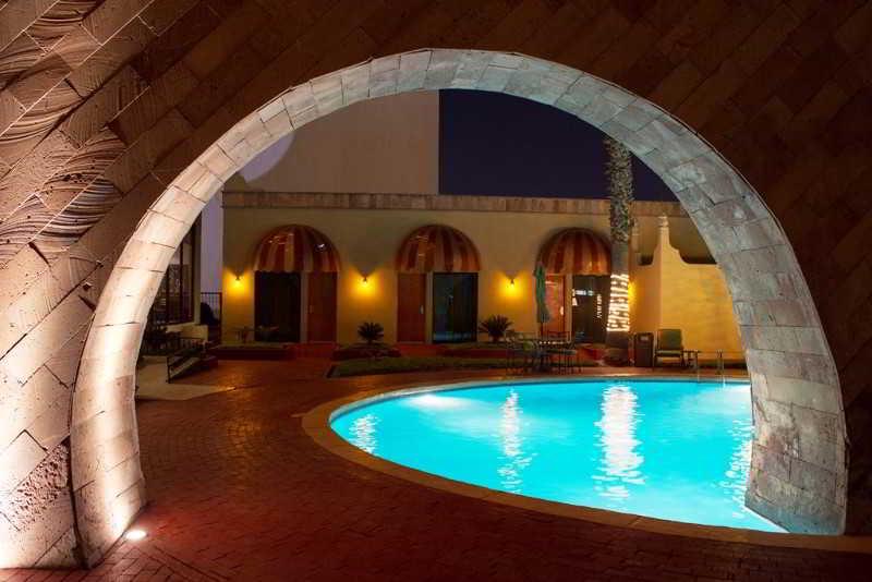 Hotel Lucerna Ciudad Juárez Buitenkant foto