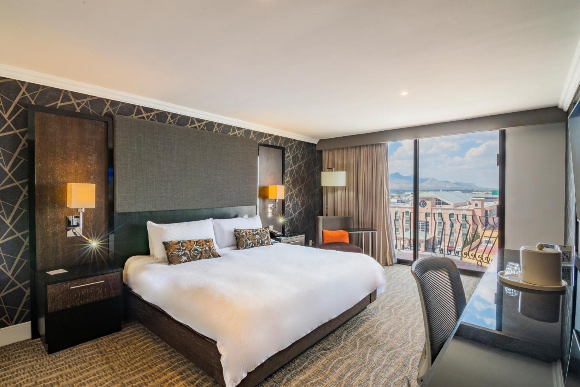 Hotel Lucerna Ciudad Juárez Buitenkant foto