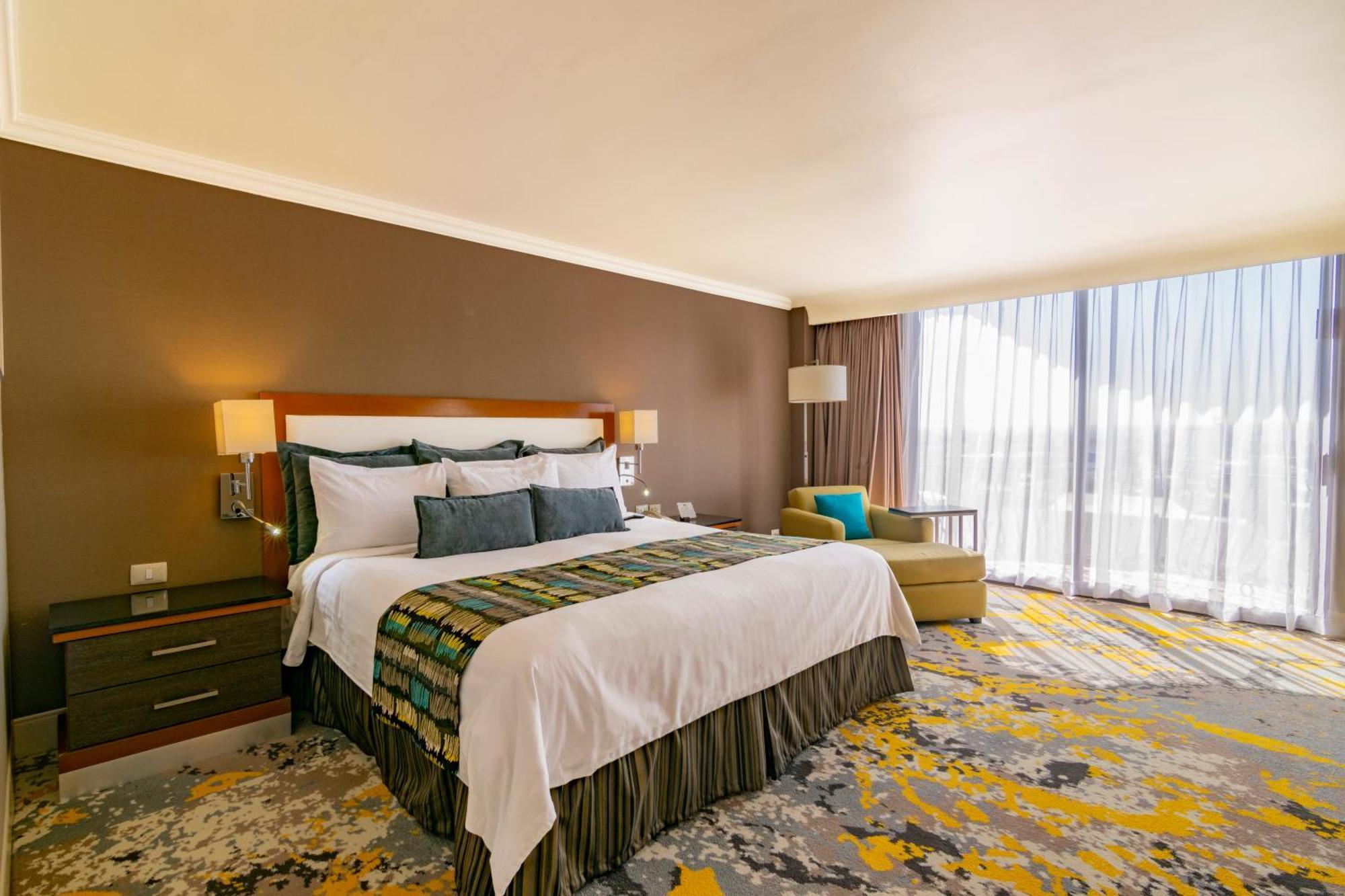 Hotel Lucerna Ciudad Juárez Buitenkant foto